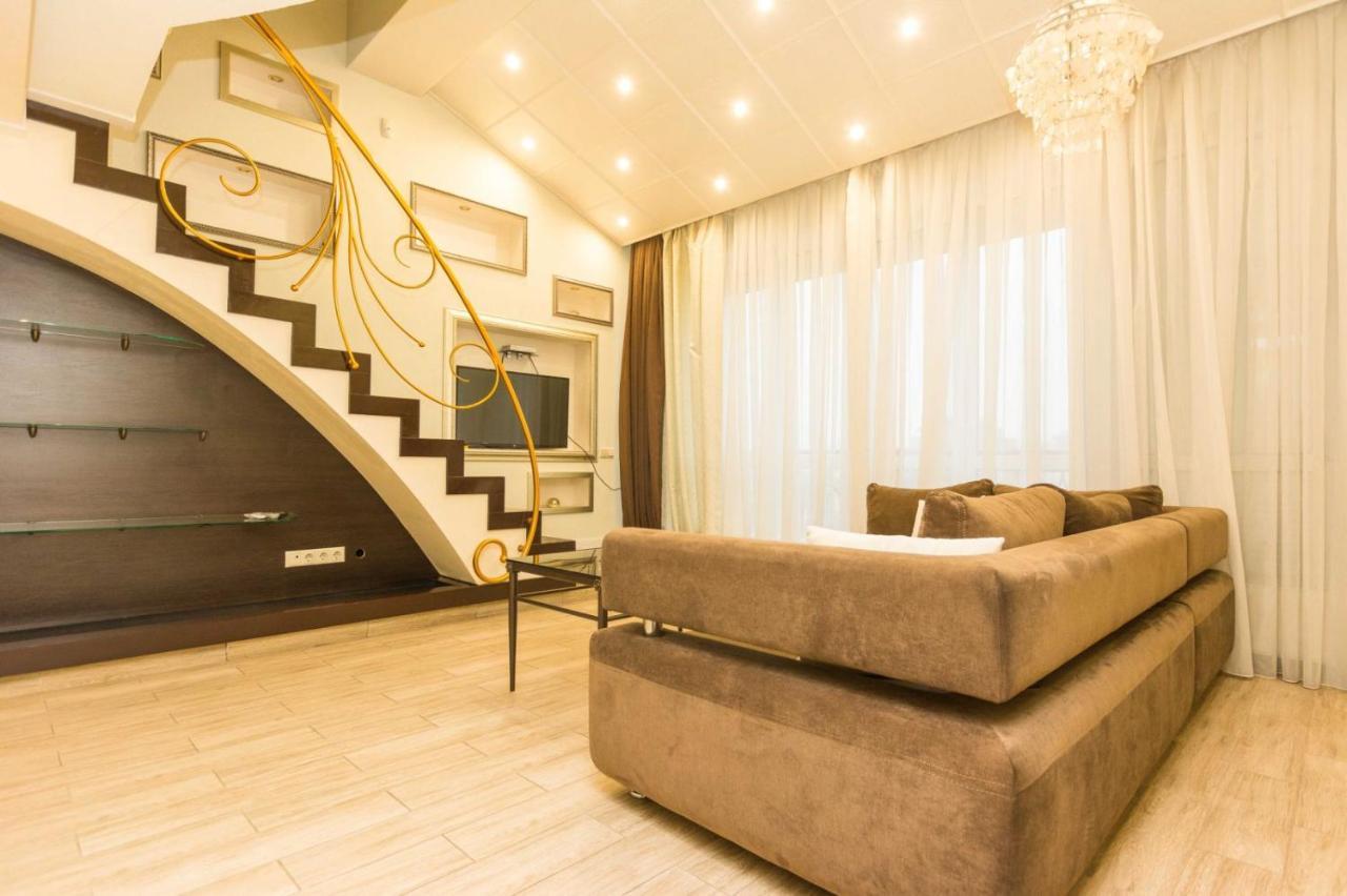 Ferienwohnung Wonderful Penthouse In Centr Of Kischinau Exterior foto